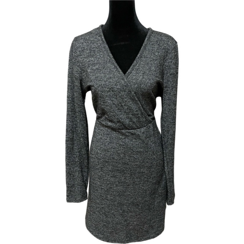 Short sweater dress
